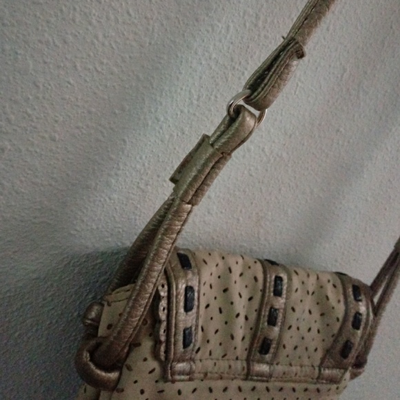 CUTE Jessica Simpson Mini Cross Body - Picture 5 of 6